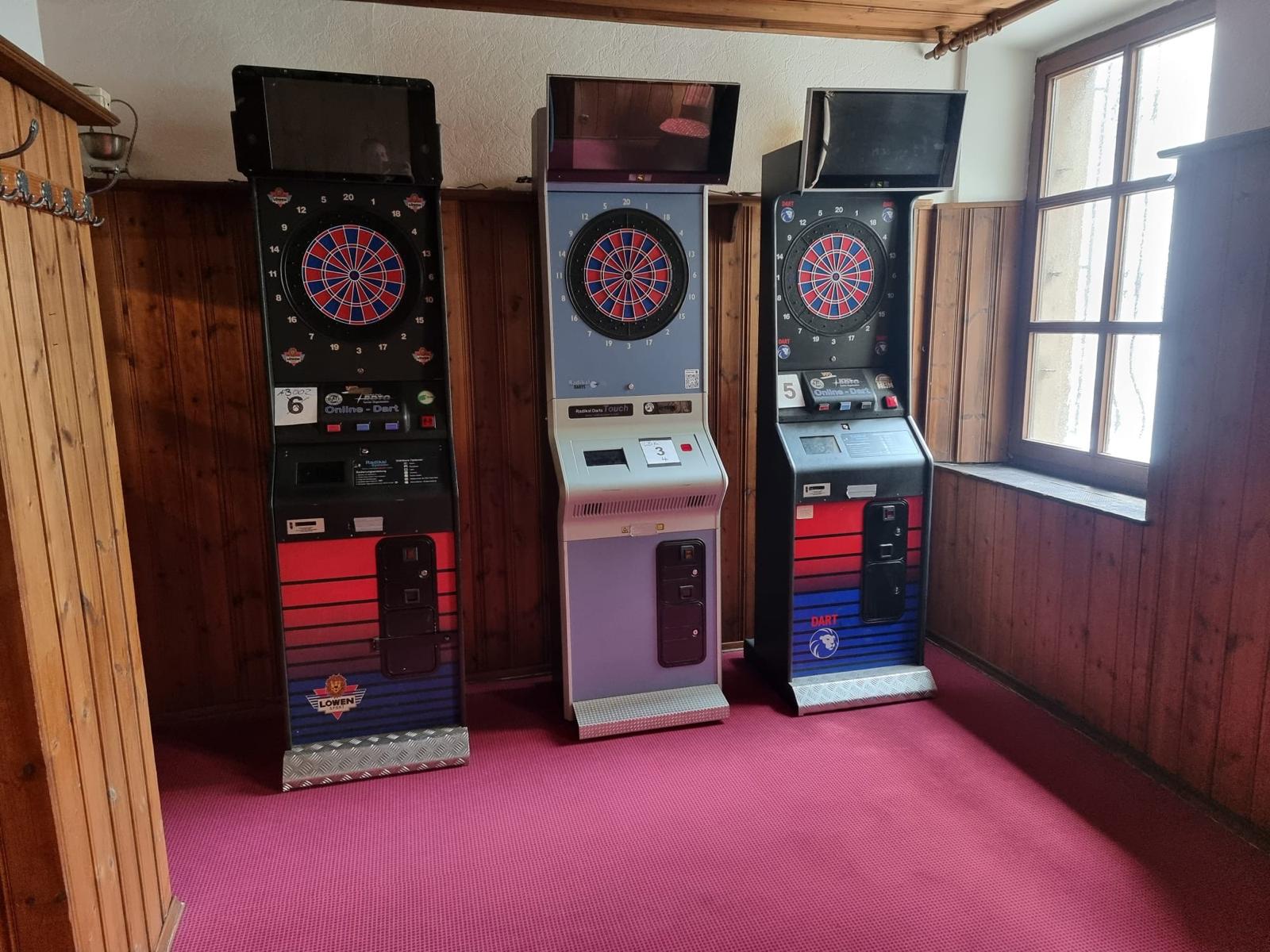 Dartautomaten bei The Witches